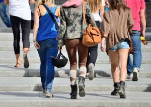 Carmel Valley San Diego Community | Amy Mewborn | People out walking